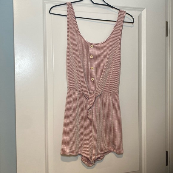 Caution to the Wind size medium romper - Picture 1 of 4